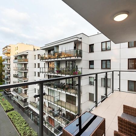 Sokratesa Estate Ideal Apartment Варшава Екстер'єр фото
