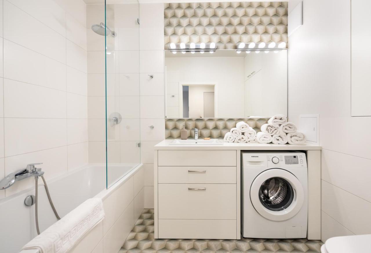 Sokratesa Estate Ideal Apartment Варшава Екстер'єр фото
